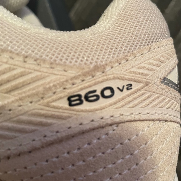 new balance 860v2 XG beige green red size 12 NDS main image 6